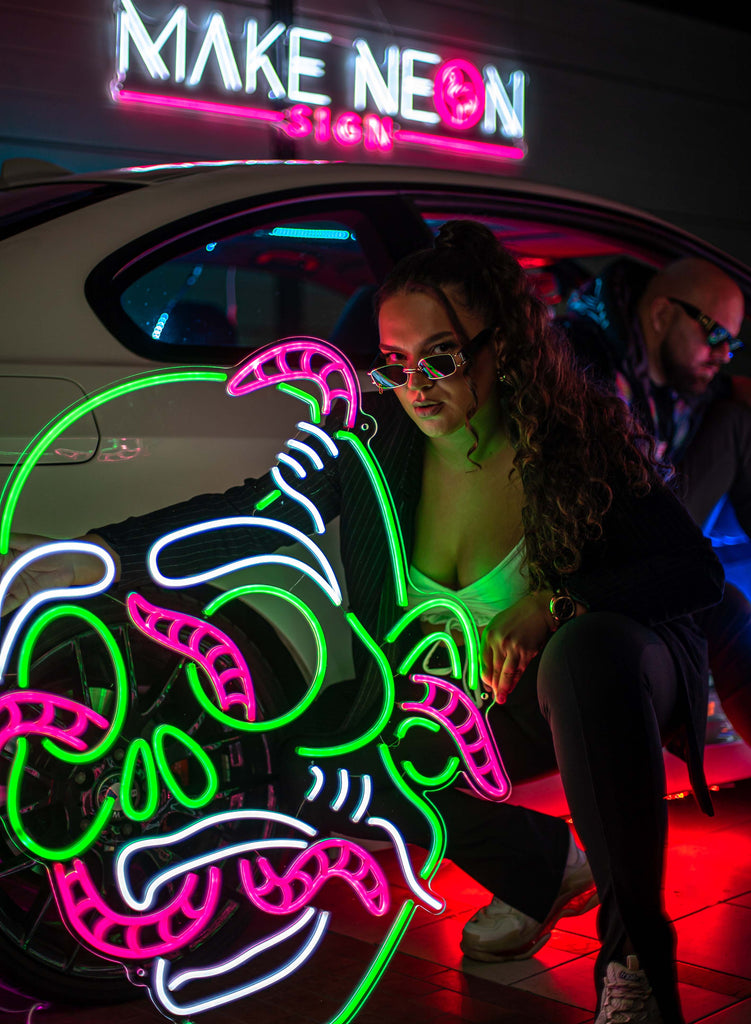 How A Street Artist Creates Fake Neon Lights With Spray Paint